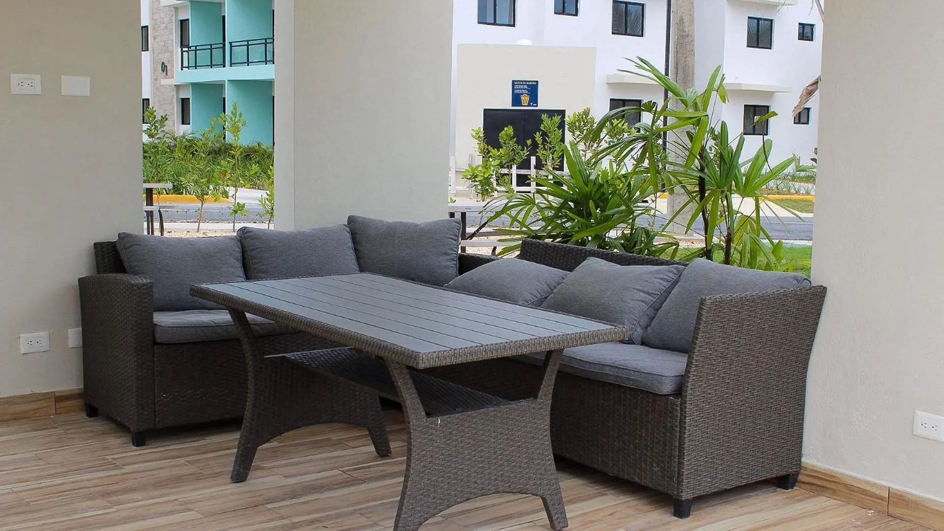 Encantador Apartamento A Minutos Del Centro Urbano Punta Cana Apartment